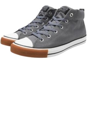 Converse Gray High-Tops. Men's Size 7. EUC.